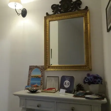Lucrezia Apartment